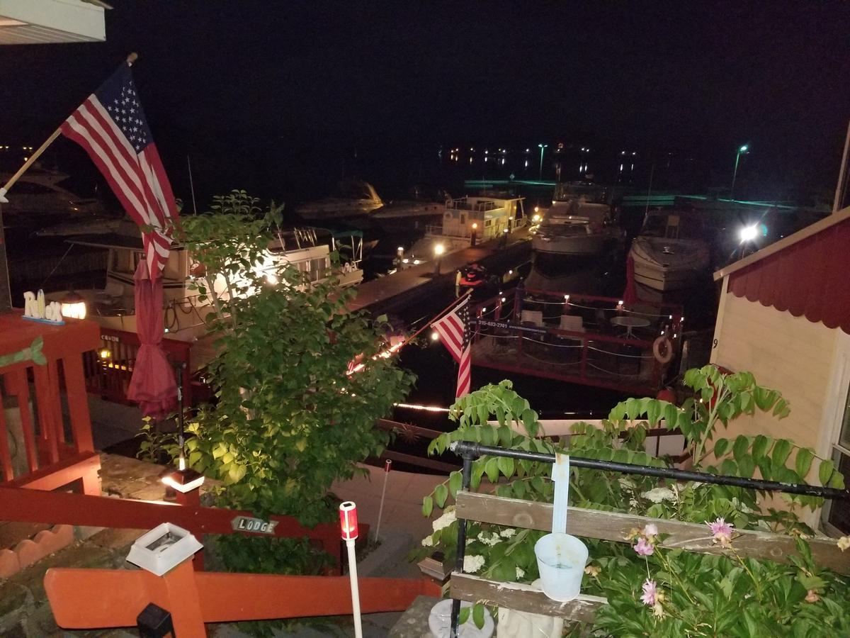 Hills Motor Court & Marina Alexandria Bay Exterior foto