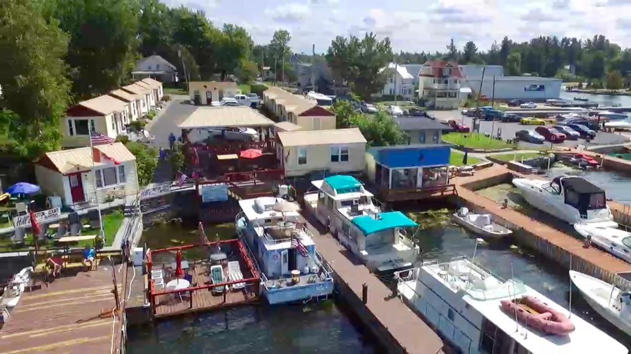 Hills Motor Court & Marina Alexandria Bay Exterior foto