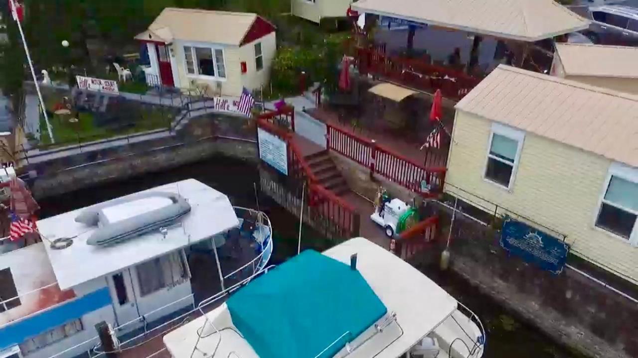 Hills Motor Court & Marina Alexandria Bay Exterior foto